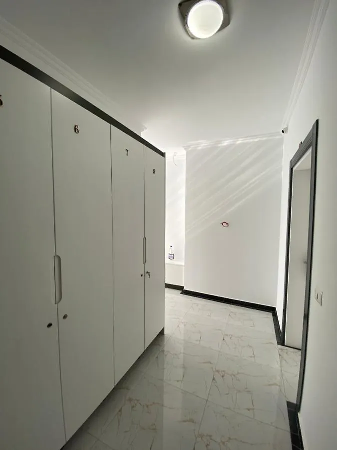 Irdi Aparthotel Εξαμίλιο