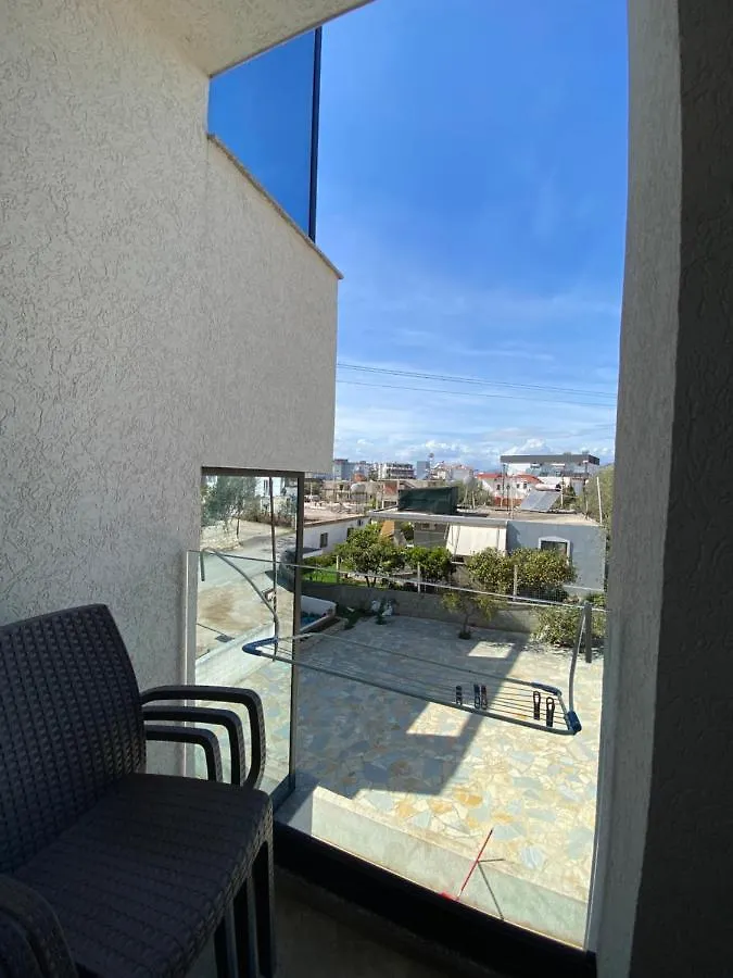 Irdi Aparthotel Ksamil Daire