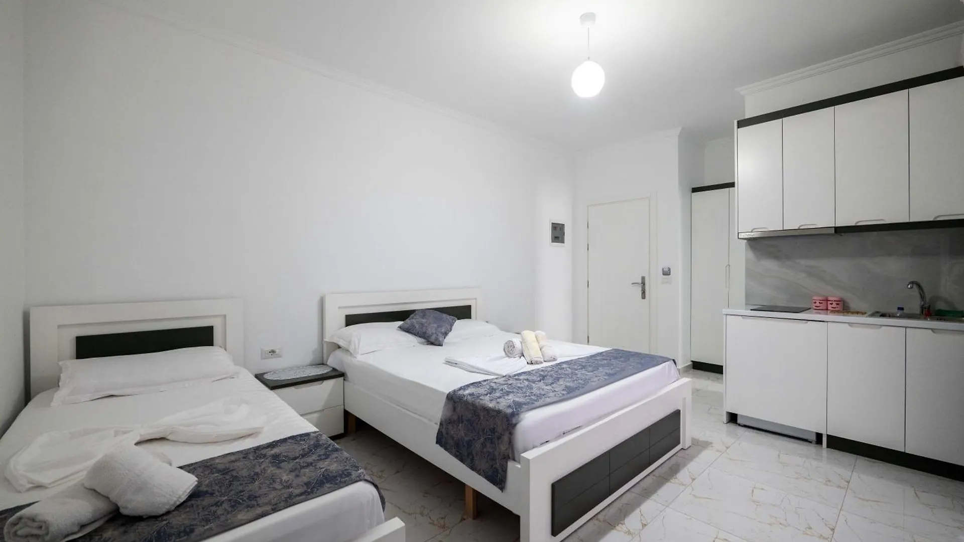 Irdi Aparthotel Εξαμίλιο 0*,  Αλβανία