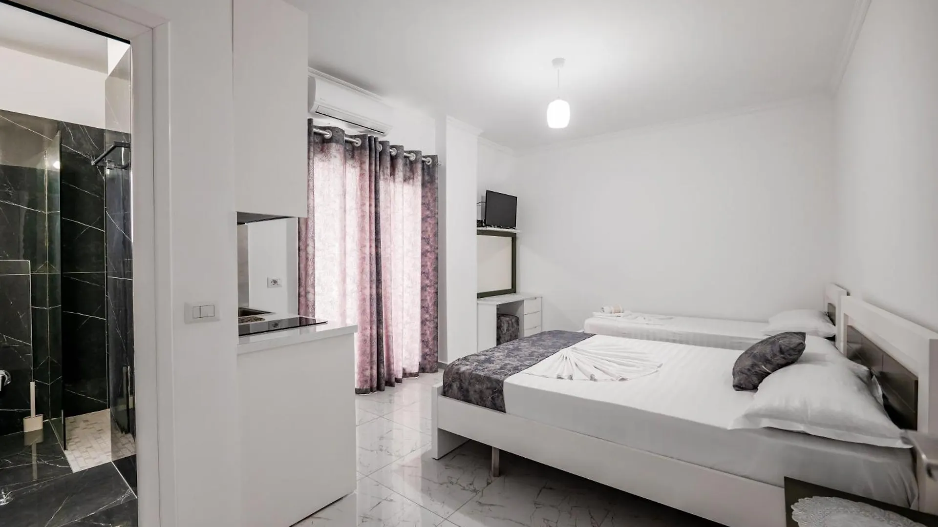 Apartment Irdi Aparthotel Ksamil