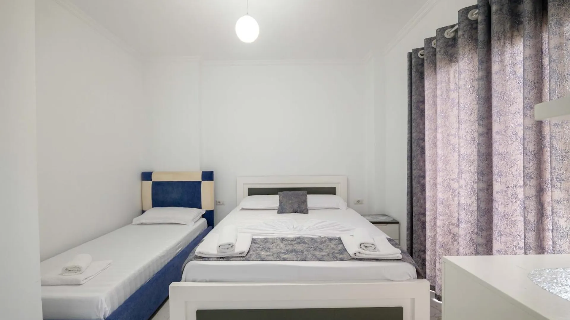 Irdi Aparthotel Εξαμίλιο Αλβανία